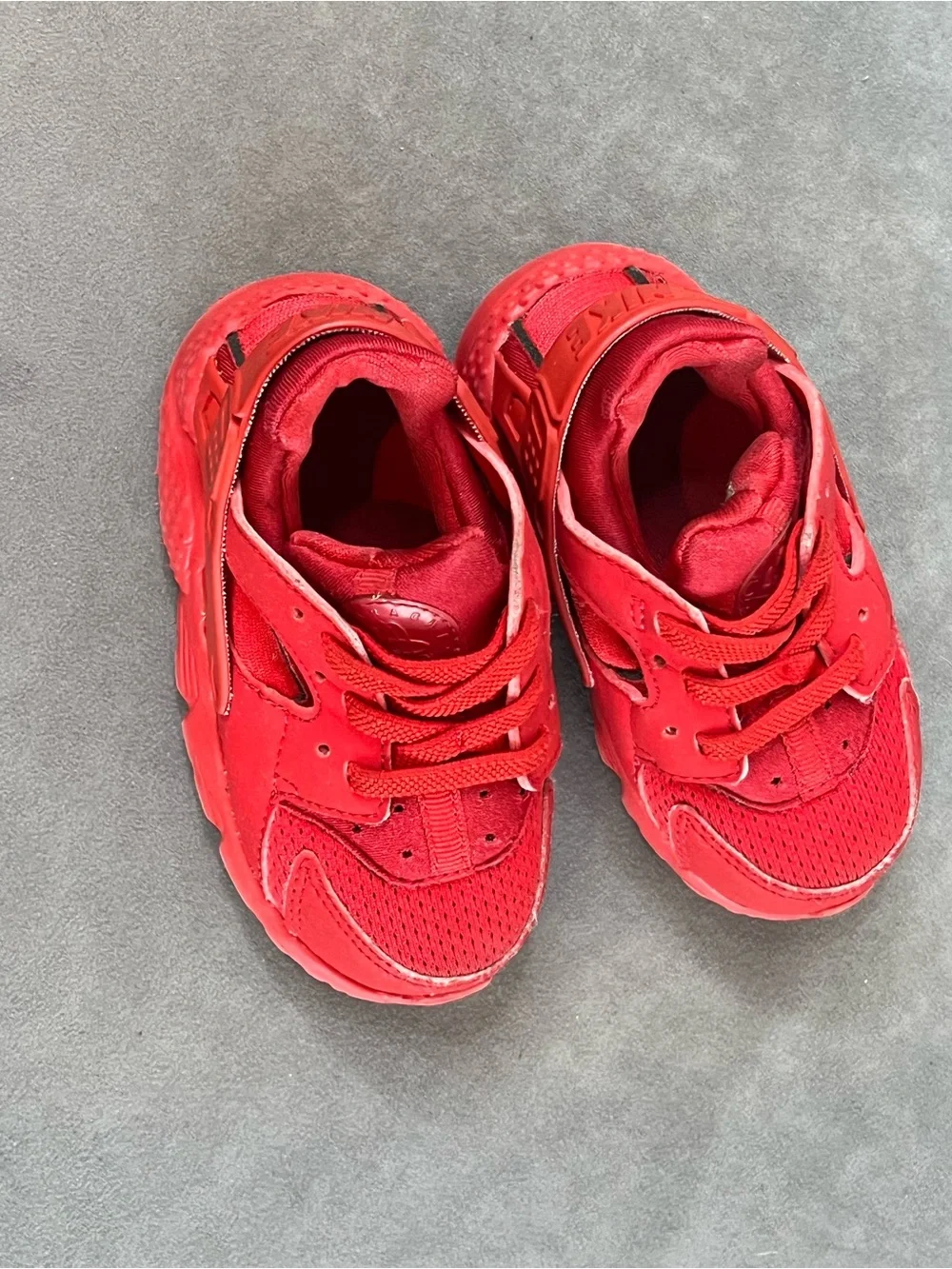 Nike Kids Red Lace-Up Athletic Sneakers